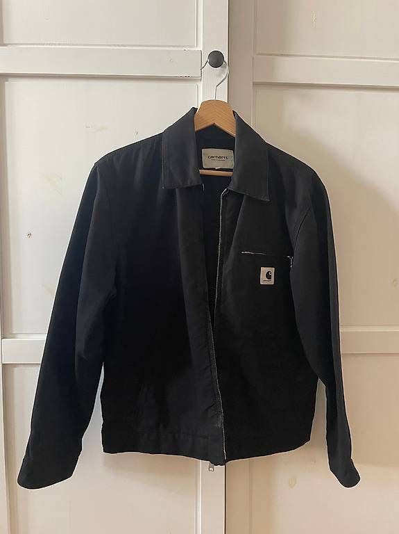 Jacken: Carhartt WIP Jacke, schwarz, Gr. S – Gebraucht aus Frenkendorf von sin_5dfc
