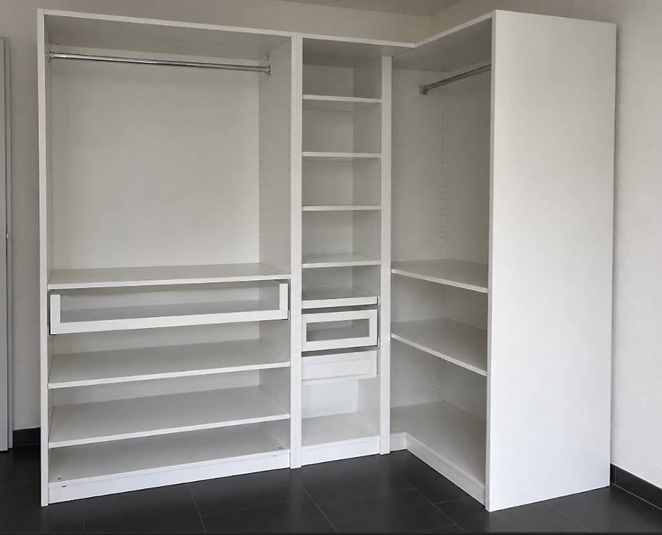 Armadi: Armoire dressing pax – Usato da Roche VD venduto da Vide_dress_La