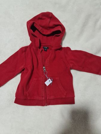 Veste à capuche rouge taille 77cm