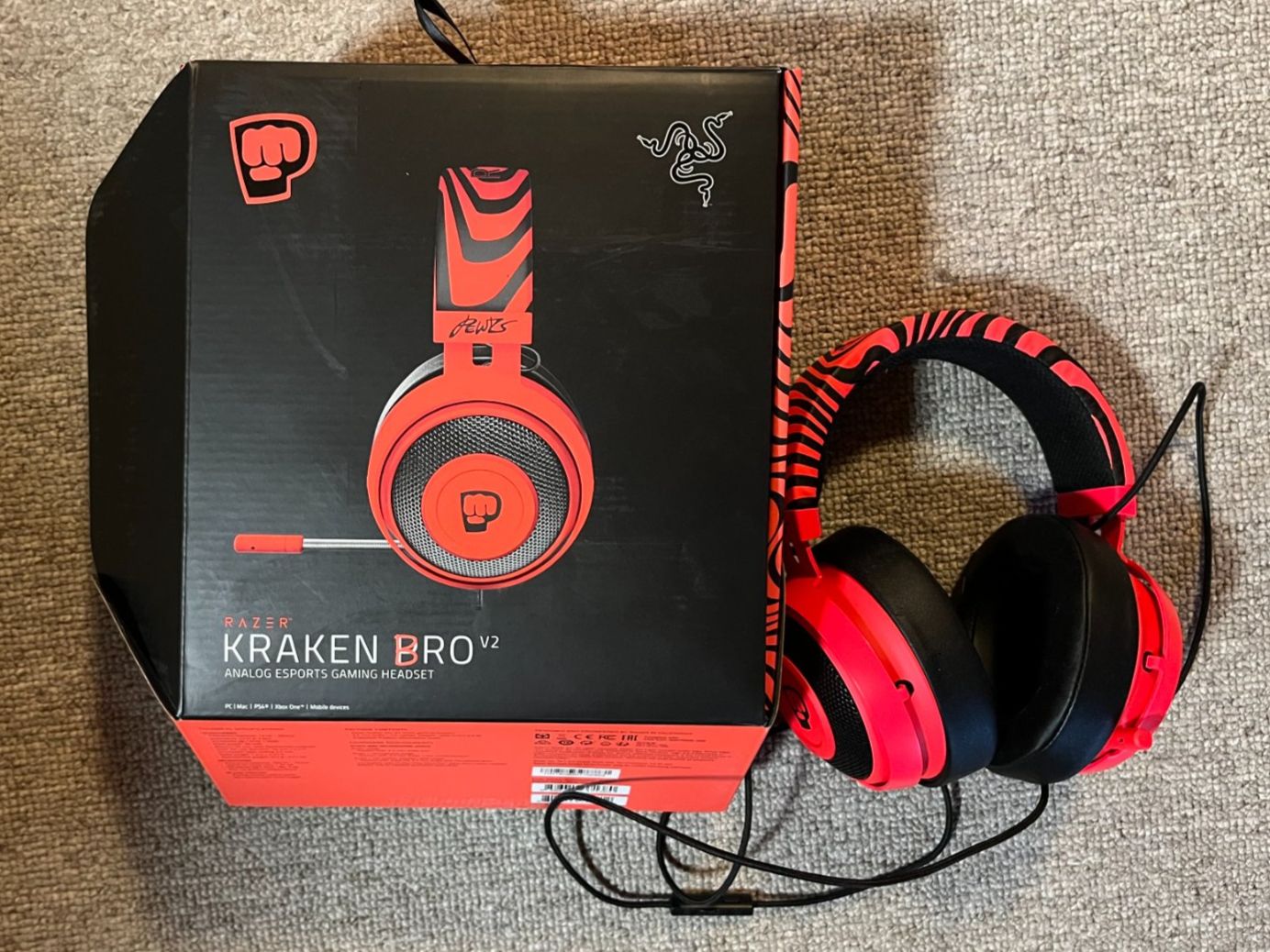 Razer Cuffie: Gaming Headset – Usato da Davos Dorf venduto da sab_yp6d