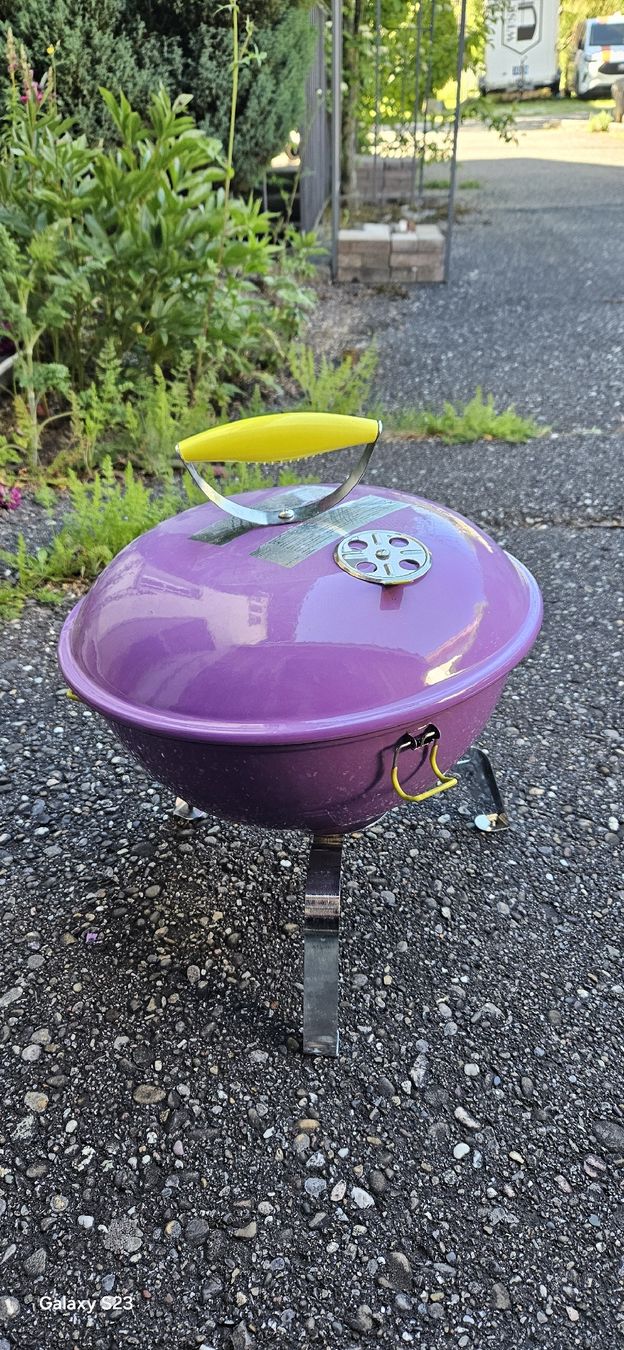 Grills: Mini-Campinggrill – Gebraucht aus Ziefen von flu_7slg
