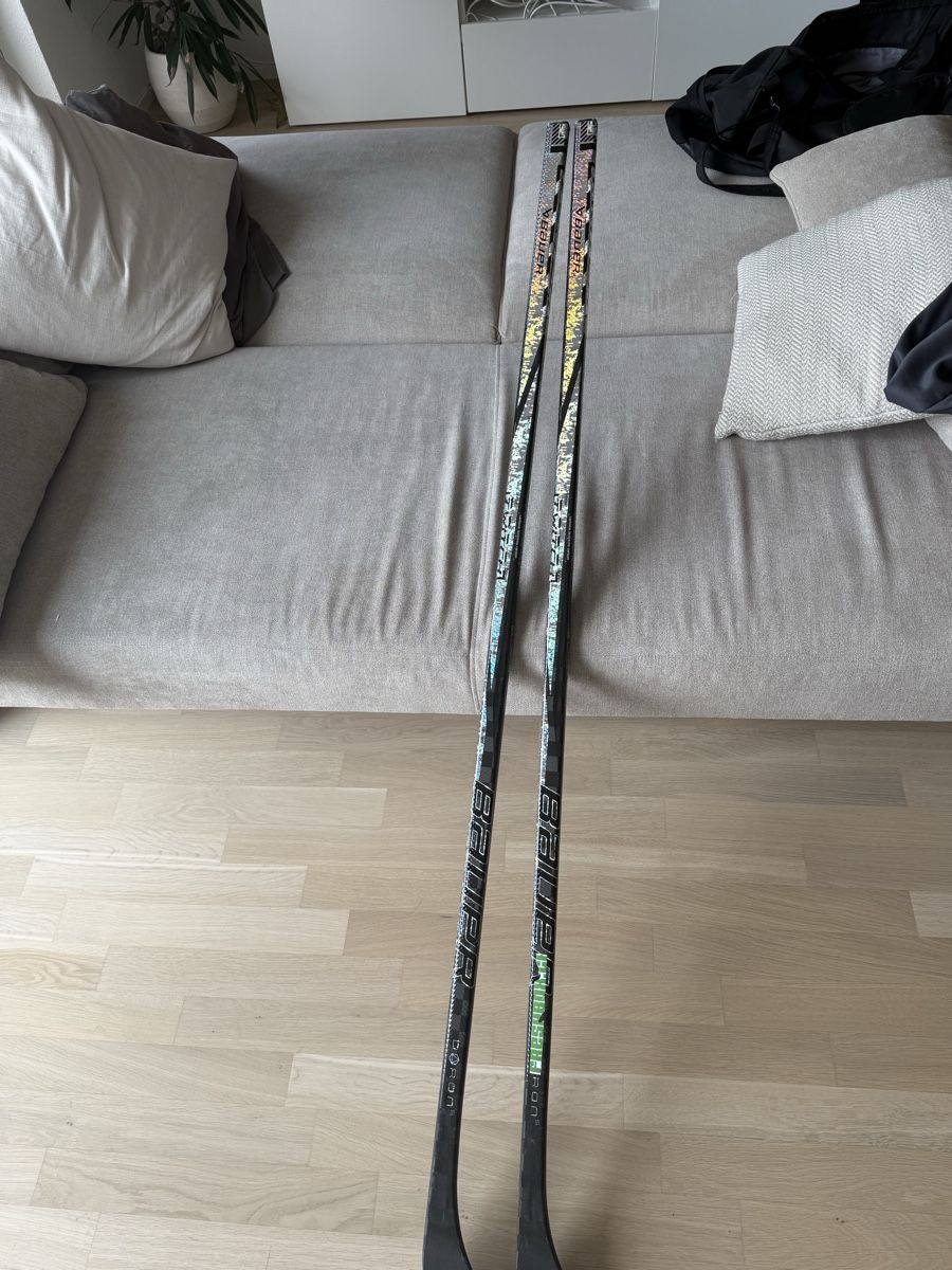 Bauer Bastoni & Pale: Bauer Twitch Pro Custom Icehockey Sticks – Usato da Dübendorf venduto da dan_7mxl