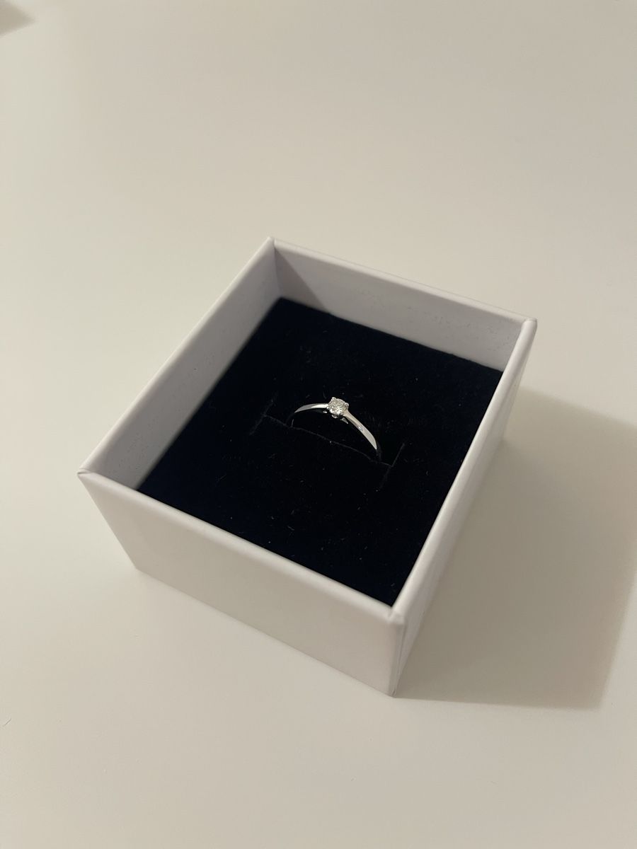 Christ Bagues: CHRIST Solitaire Diamond Ring – Neuf (Voir description) à Neuchâtel par bru_sc8q