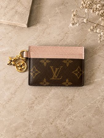 Louis Vuitton Charms Kartenetui Rose Ballerine Neu Damen