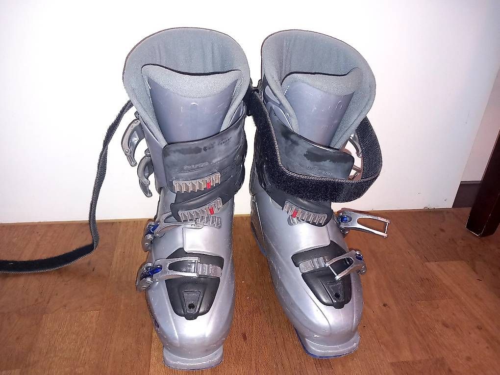 Scarpe da uomo: Skischuhe Grösse 40 bis 41 – Usato da Luzern venduto da Noosi88