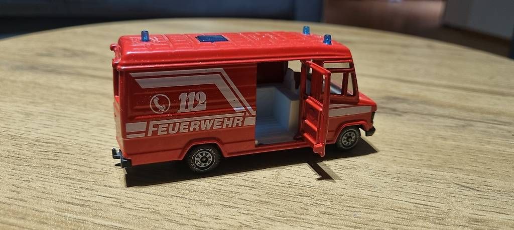 Modellini d'auto: Feuerwehr Siku 809D  – Usato da Landquart venduto da Predi91 2