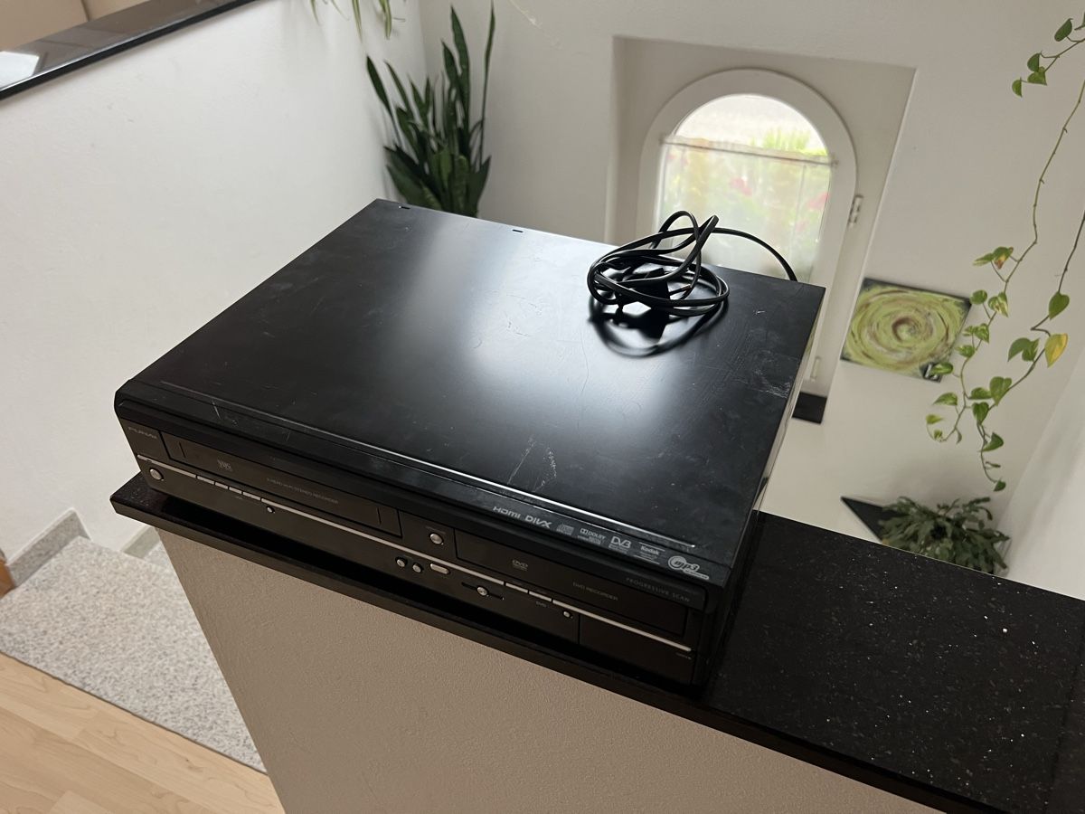 Funai Registratori: Funai DVD & VHS-Videorecorder – Usato da Schongau venduto da Retro_Shop 4