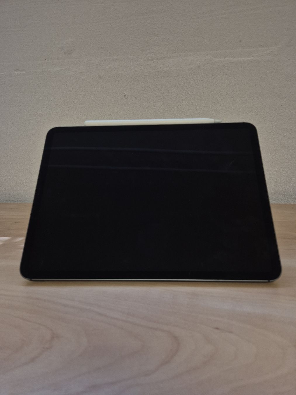 Apple Tablet PC: Ipad 11 Pro – Usato da Allschwil venduto da lor_s7nz 4