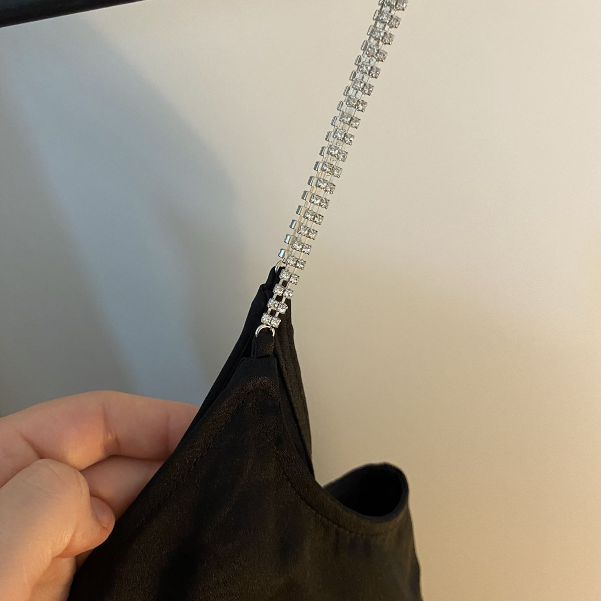 H&M Top: Wie neu schwarzes Polyester Top H&M – Nuovo (secondo la descrizione) da Langenthal venduto da vik_v5ml 4