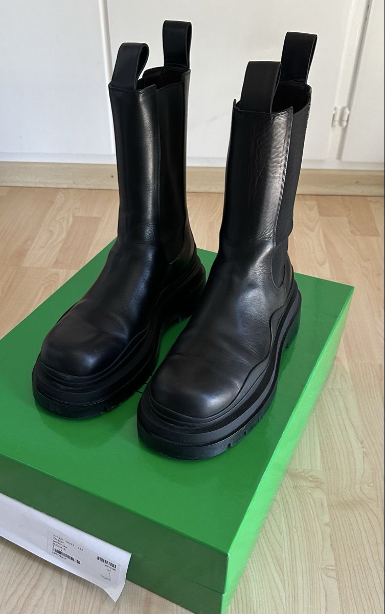 Bottega Veneta Scarpe da uomo: Bottega Veneta Tire Boots 44 – Nuovo (secondo la descrizione) da grenchen venduto da Vykon 1