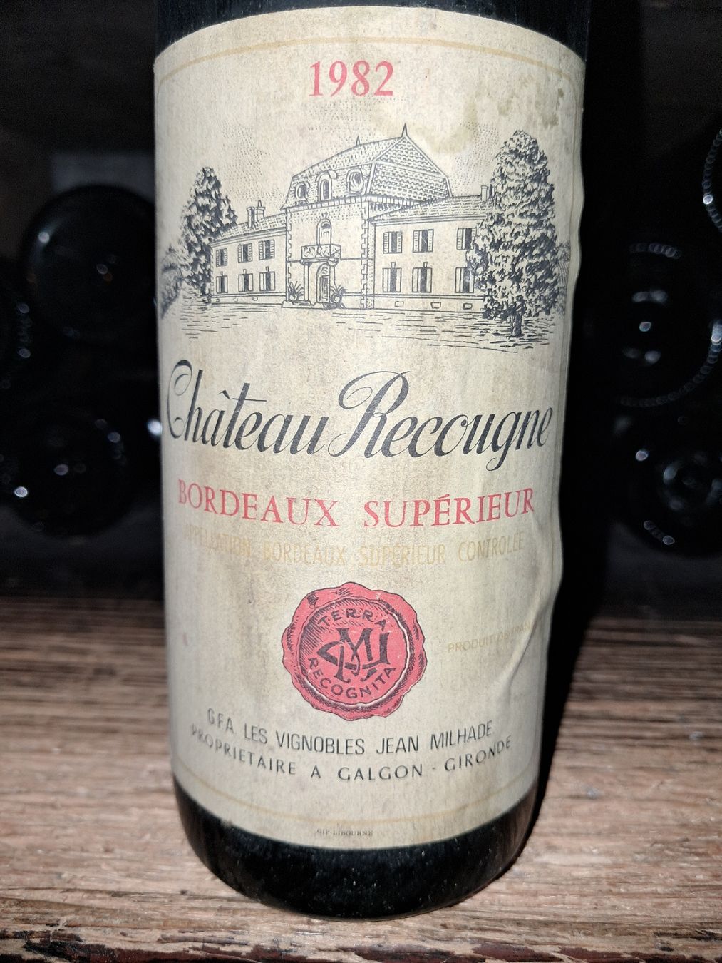 Vino: Château Recougne Bordeaux Supérieur 1982 – Nuovo e nell'imballaggio originale da Le locle venduto da juliensaran 1