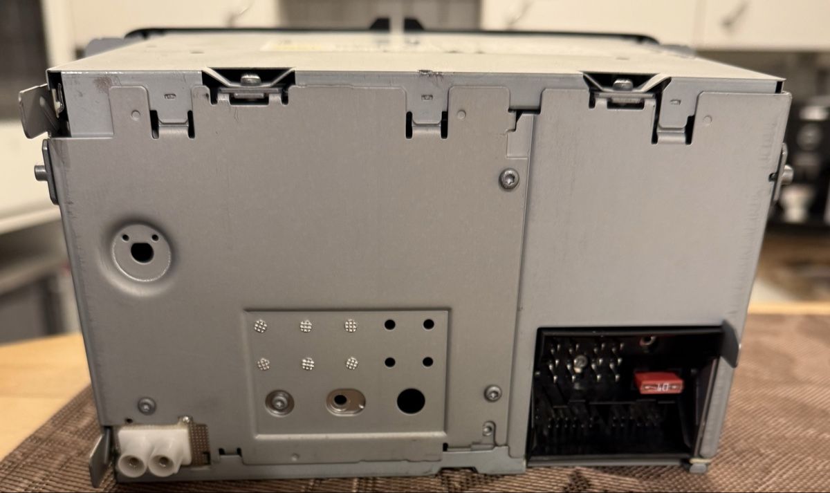 Radio: VW Passat b6 Original Radio CD – Usato da Flurlingen venduto da dob_959p 2