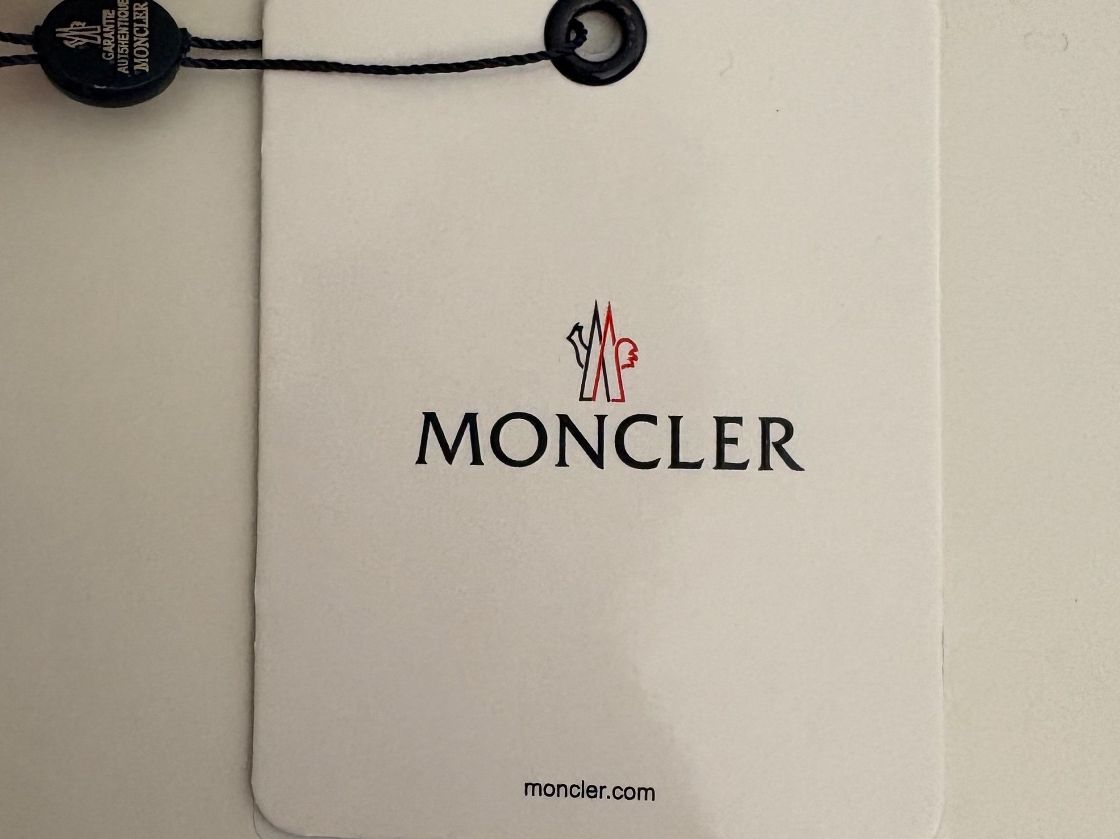 Arcteryx Chapeaux, bonnets & casquettes: 1 black Moncler Beanie – Neuf (Voir description) à Fehraltorf par y2kout7 2