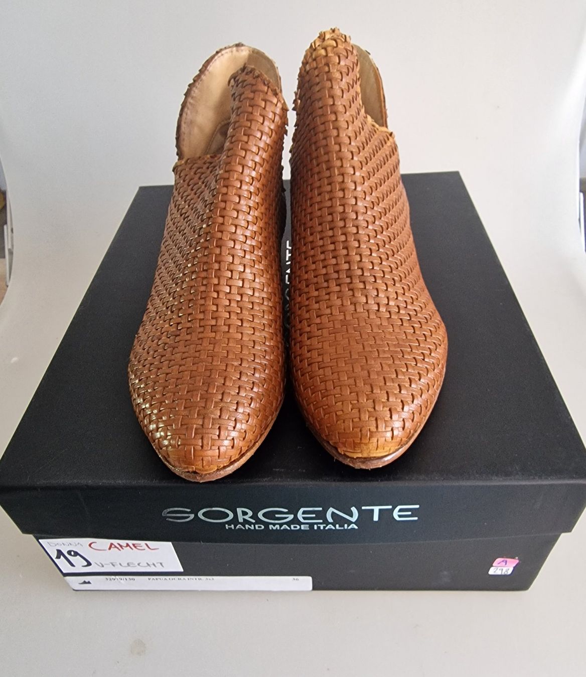 Scarpe da donna: Damenenschuhe Camel echt Leder Grösse 36 Neu – Nuovo e nell'imballaggio originale da Oberuzwil venduto da aseinkaufswelt