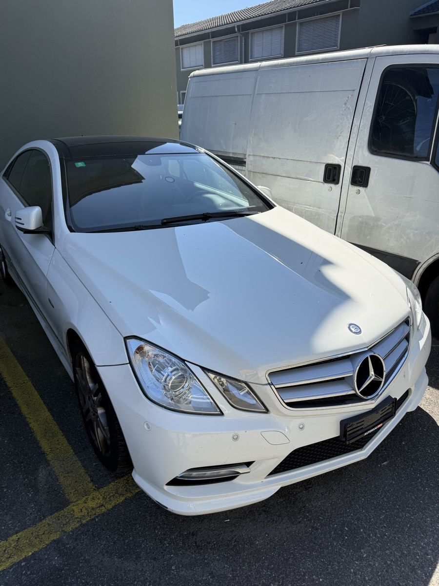 Mercedes-Benz Automobili: Mercedes Benz E200 – Usato da Dällikon venduto da hen_9hdq 2