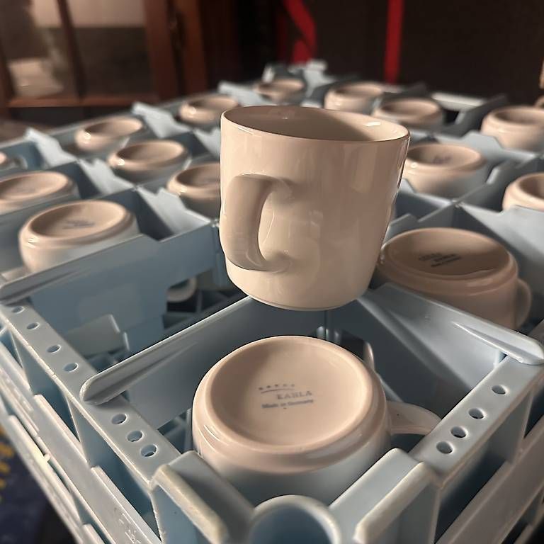 Tazze: KAHLA Kaffeetassen – Usato da Killwangen venduto da Isi_ag