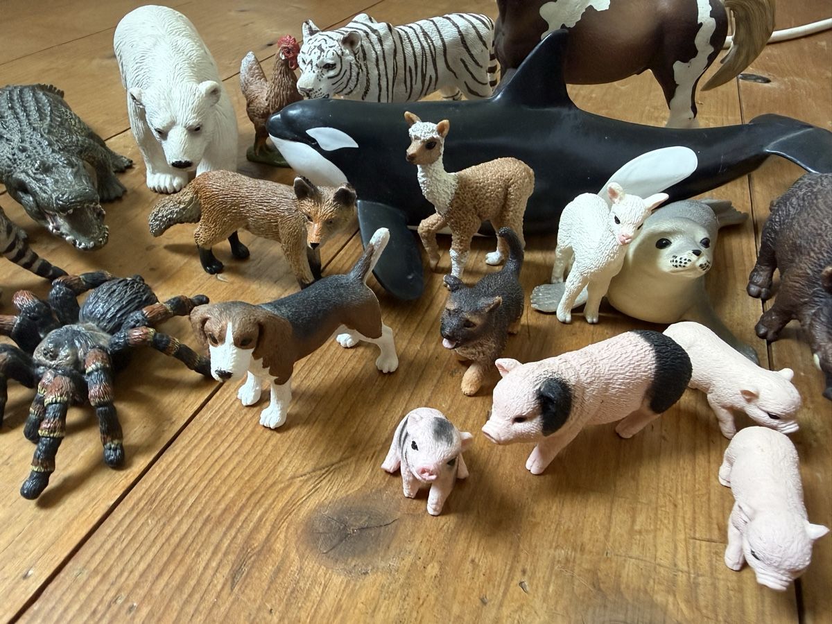Schleich Figurines: 23 Schleich Tiere  – D'occasion à Zürich par zuerich16 4