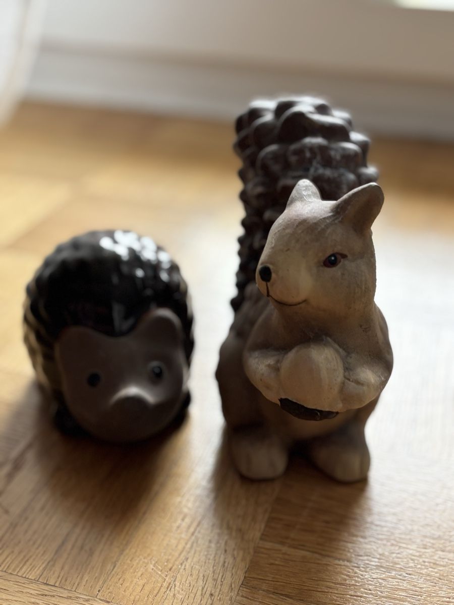 Alle Dekorationen: Deko Figuren Eichhörnchen & Igel – Herbst / Wald Deko – Gebraucht aus Luzern von aloevira