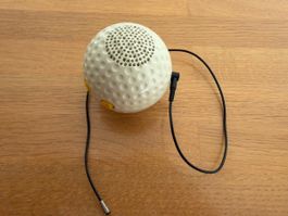 Radio AM/FM en forme de balle de golf
