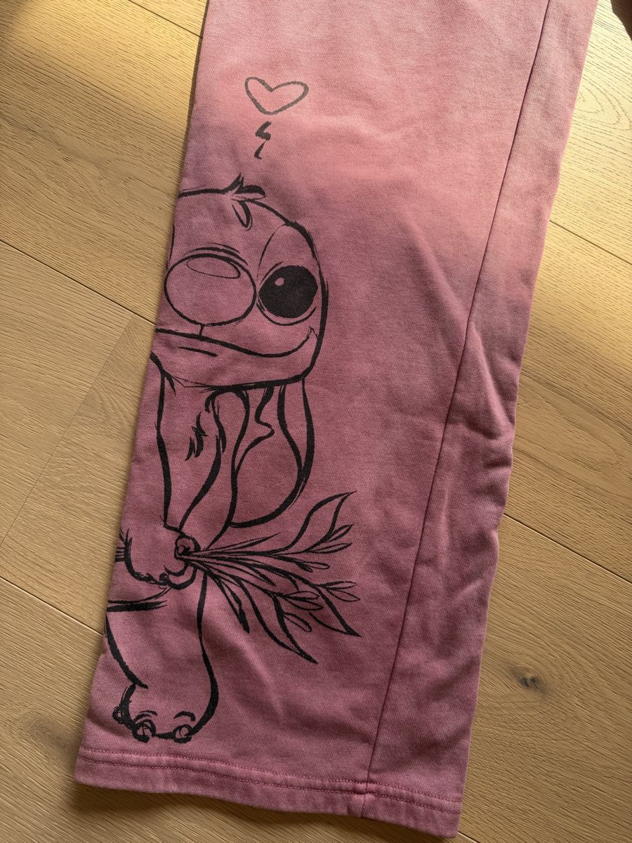Hosen: Sweatpants Stitch Aloha printed - XS – Gebraucht aus Wetzikon ZH von dor_rmq2 1