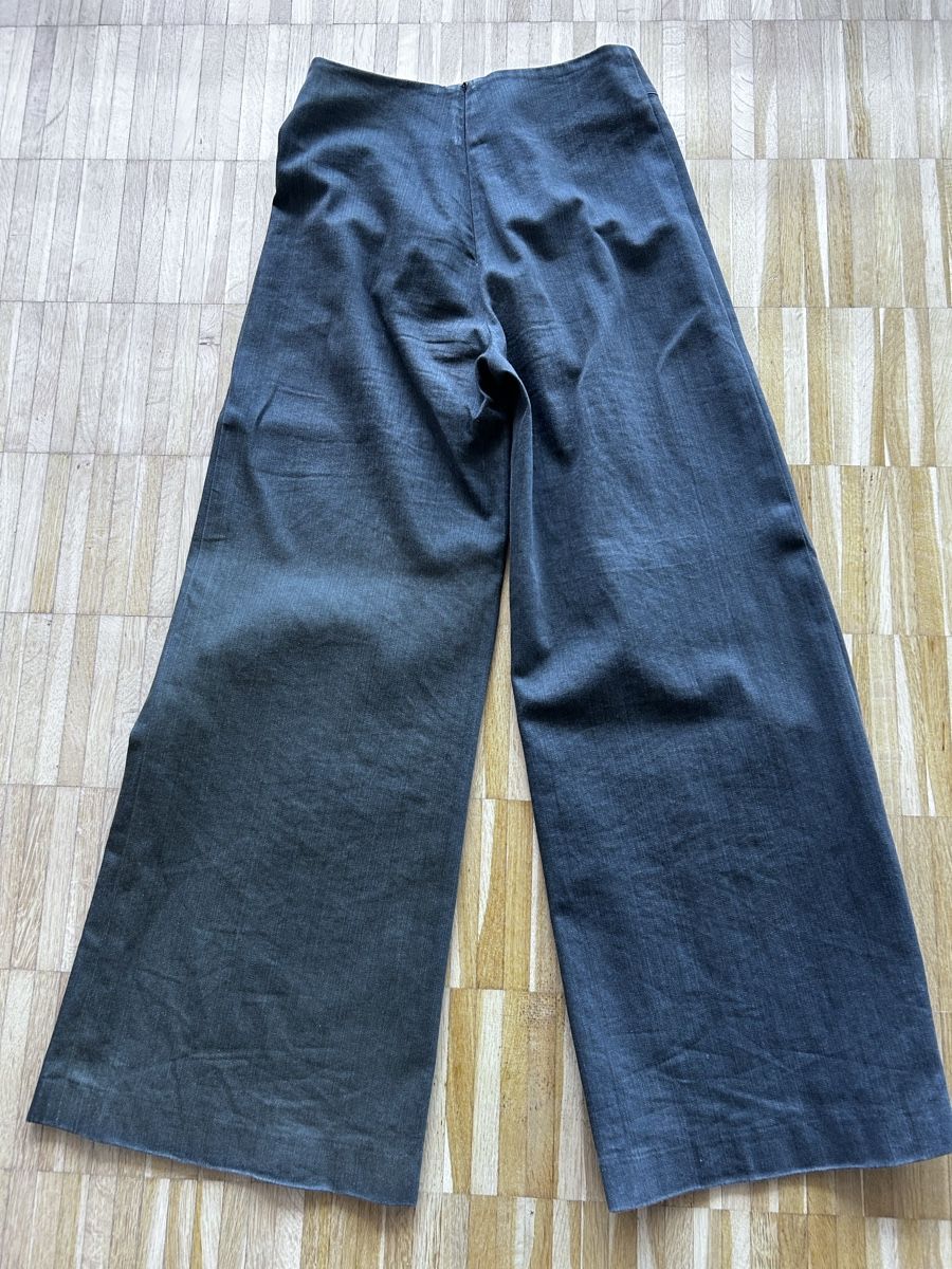 Pantaloni: Jeanshose Simpelthen Gr.36 olive – Usato da Bonstetten venduto da Audreystyle 2