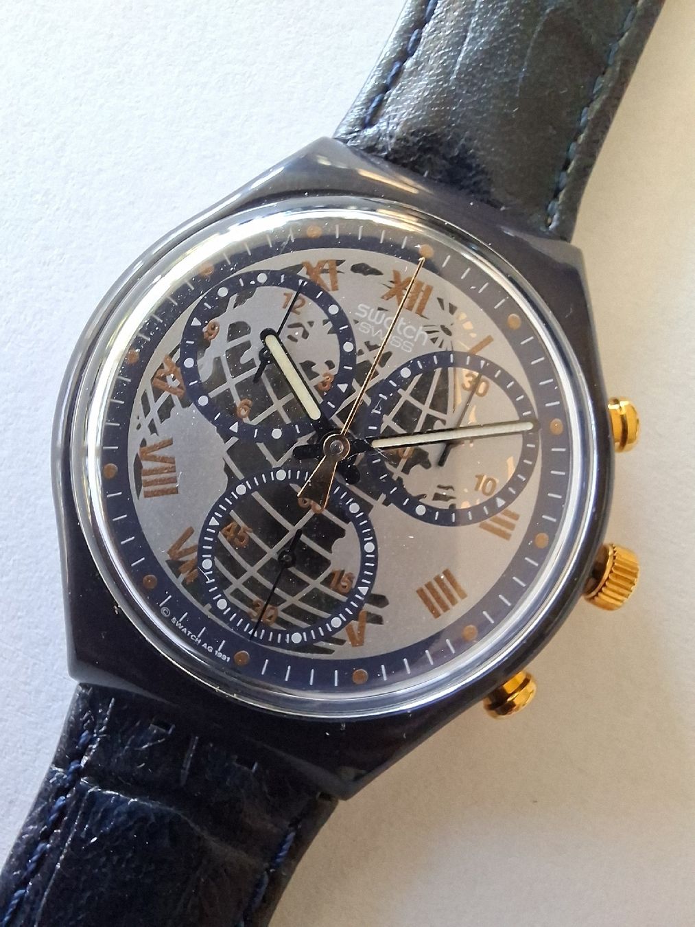 Swatch Orologi: Swatch Chrono Timeless Zone (SCN104)  – Nuovo (secondo la descrizione) da Spiez venduto da -37-