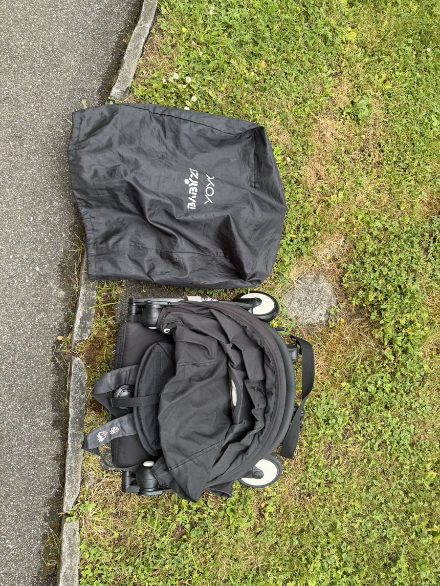 Babyzen Carrozzine: Babyzen YOYO Stroller Black.  – Usato da Zürich venduto da Elh_sunny 4