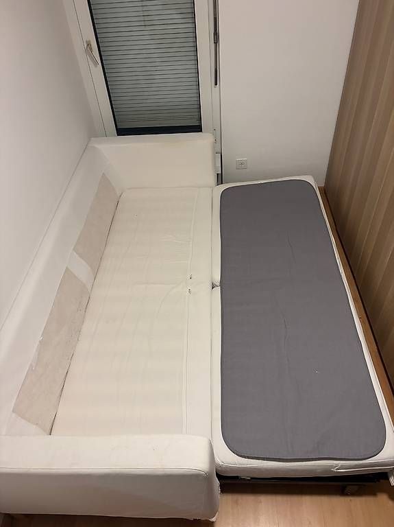 Ikea Divani: Ausziehcouch zu verschenken – Usato da Winterthur venduto da han_7vcc 2