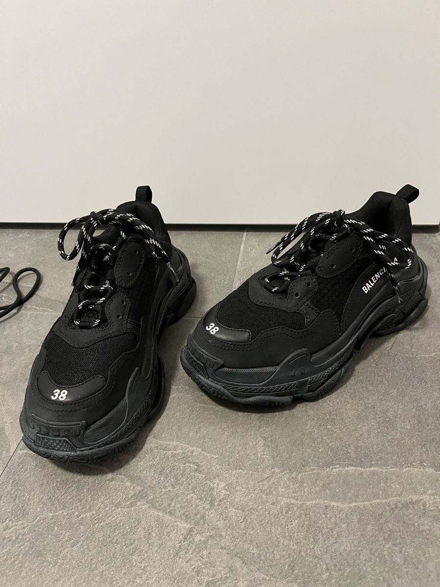 Balenciaga Scarpe da uomo: Balenciaga Triple S Grösse 38 – Usato da Zürich venduto da aaaaaaaaa00