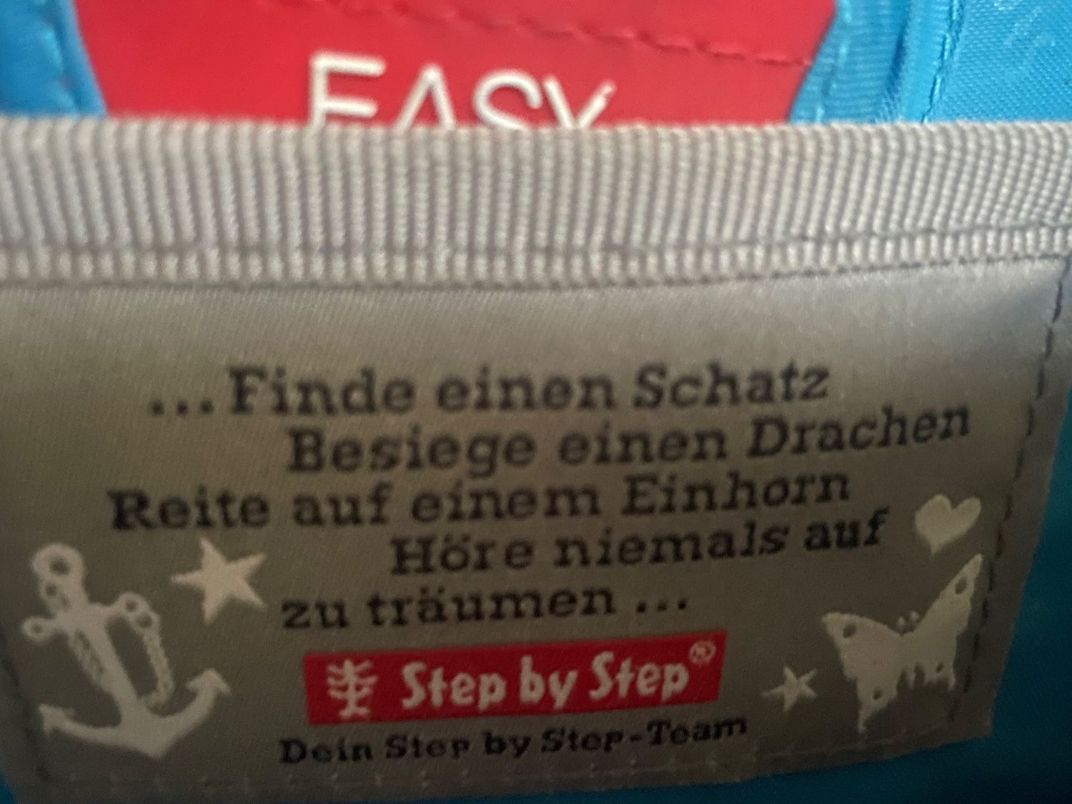 Step by Step Kindertaschen: Schulranzen Step by Step, blau mit Sternen – Gebraucht aus Zug von bigu81 1