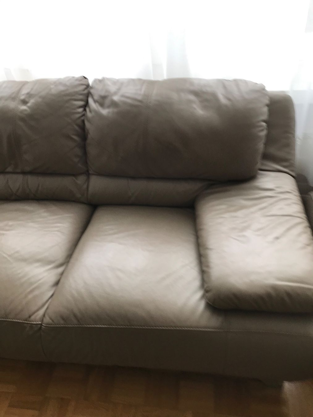 Divani: 3 er Sofa Leder – Usato da Zürich venduto da luc_2t2q 2