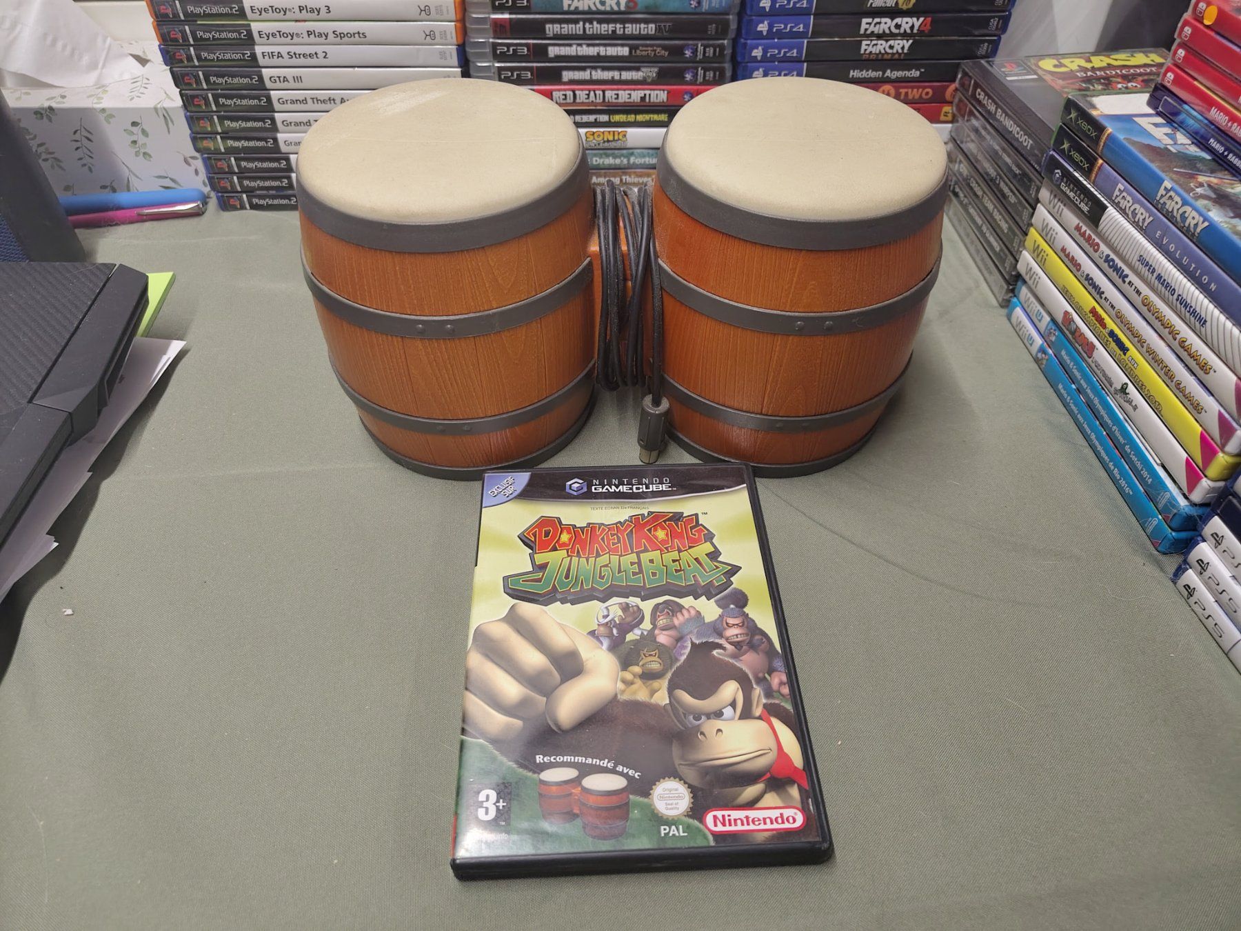Nintendo Spiele: Jeu Donkey Kong Jungle Beat + 1 Bongo – Gebraucht aus Saxon von dan_drn5