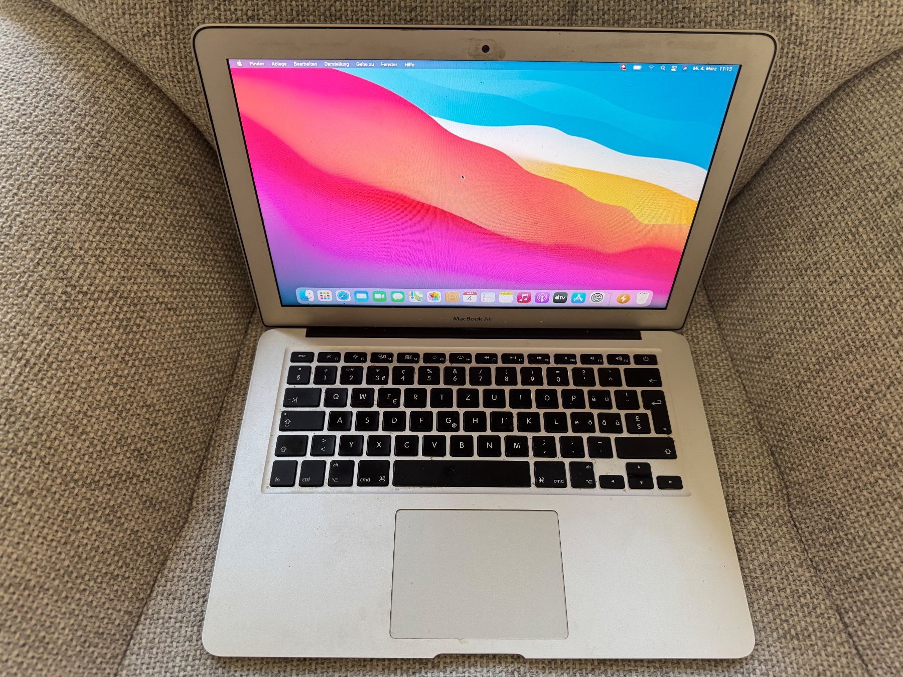 Apple Notebook: MacBook Air 13 inkl. Microsoft Office 2021 – Usato da Adliswil venduto da Busys