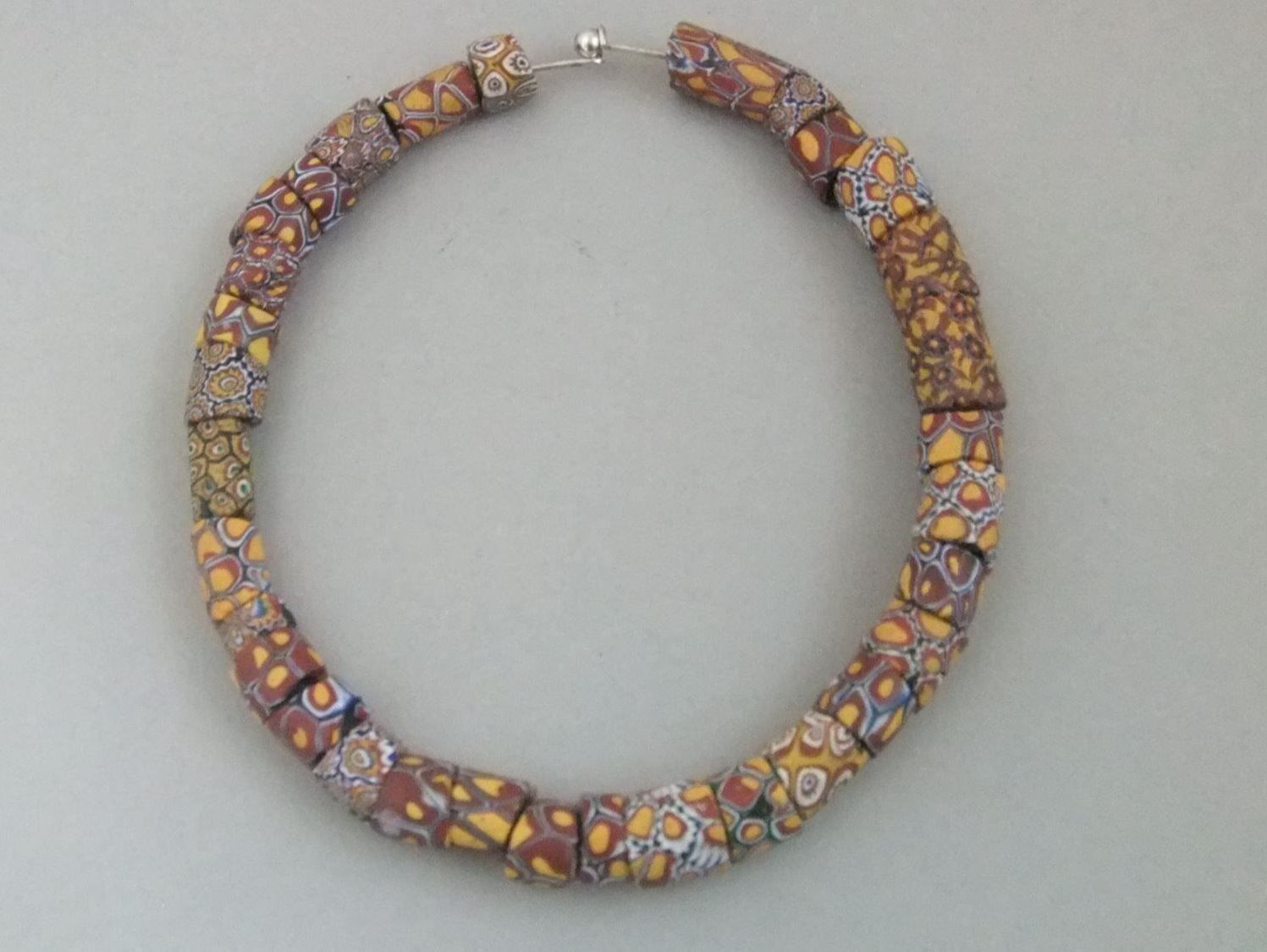 Catenine: Millefiori Halsreifen – Usato da Esslingen venduto da eintagammeer