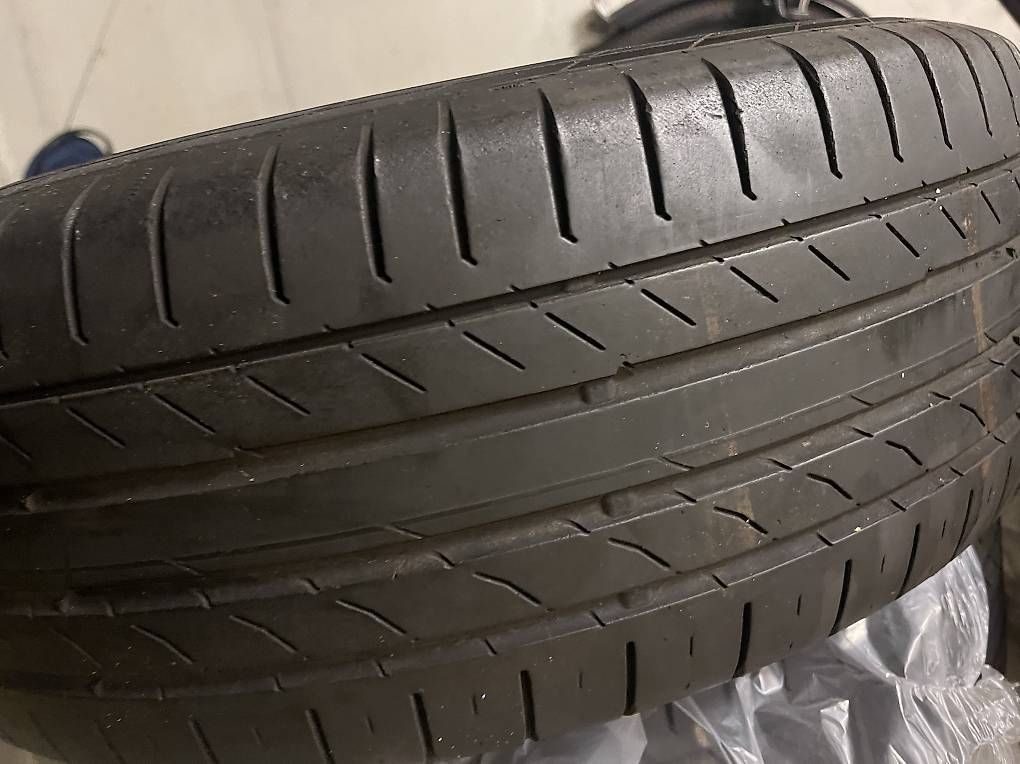 Cerchioni: Cerchioni  è gomma HONDA CRV originali  – Usato da Minusio venduto da rooster612 3