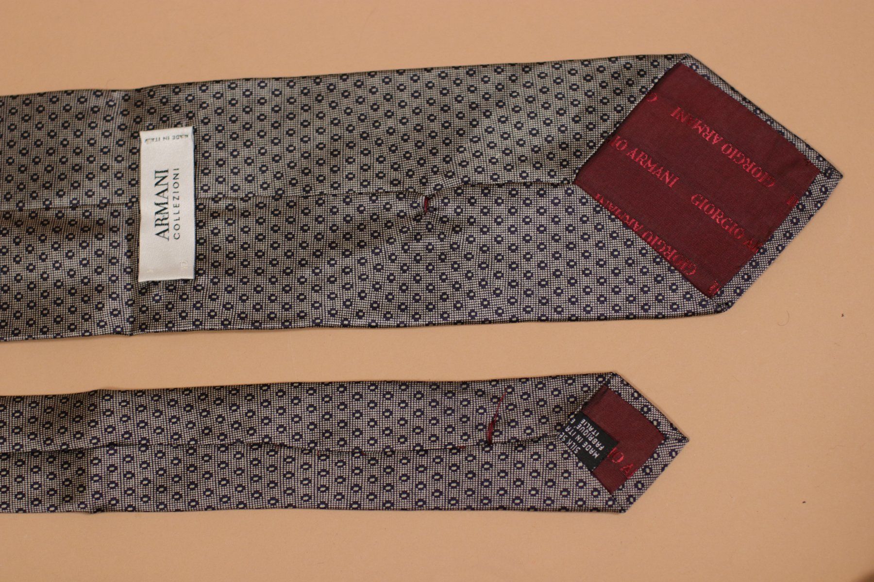 Armani Cravates: Vintage ARMANI Silk Tie – D'occasion à Hombrechtikon par BAZ-Vintage 2