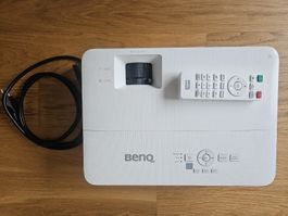 BenQ TH585P (Beamer)