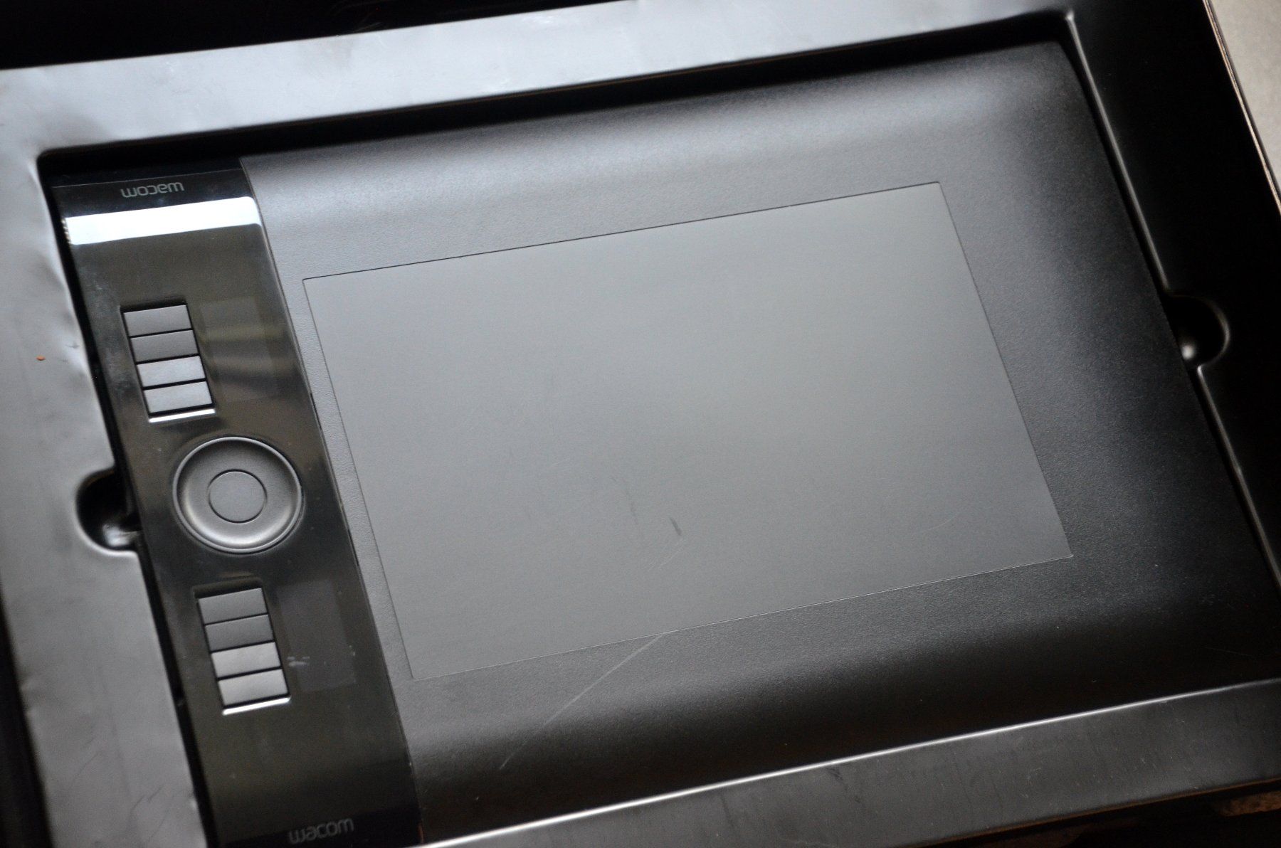 Wacom Tablet PC: Wacom Intuos 4 PTK-640 Grafiktablett / Tablette graphique – Usato da Collonges venduto da arashee 4