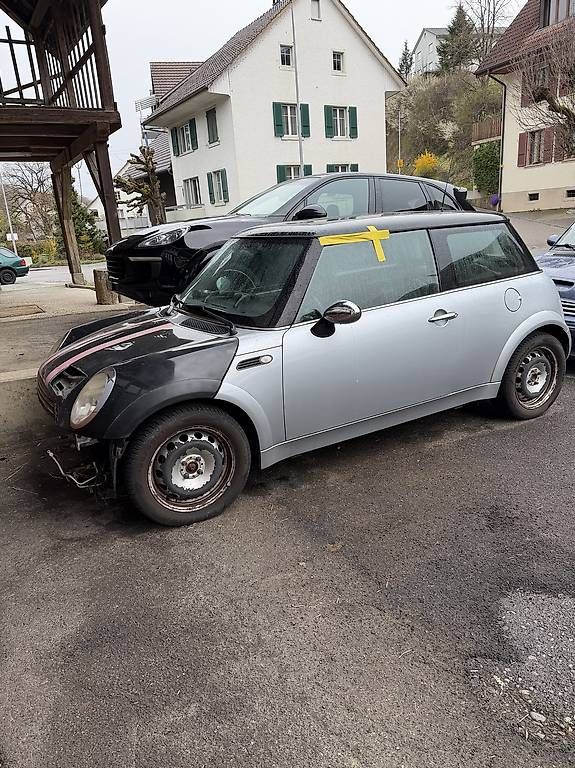 Autos: Mini Cooper r50 1.6 – Gebraucht aus Münchwilen AG von Vinnis