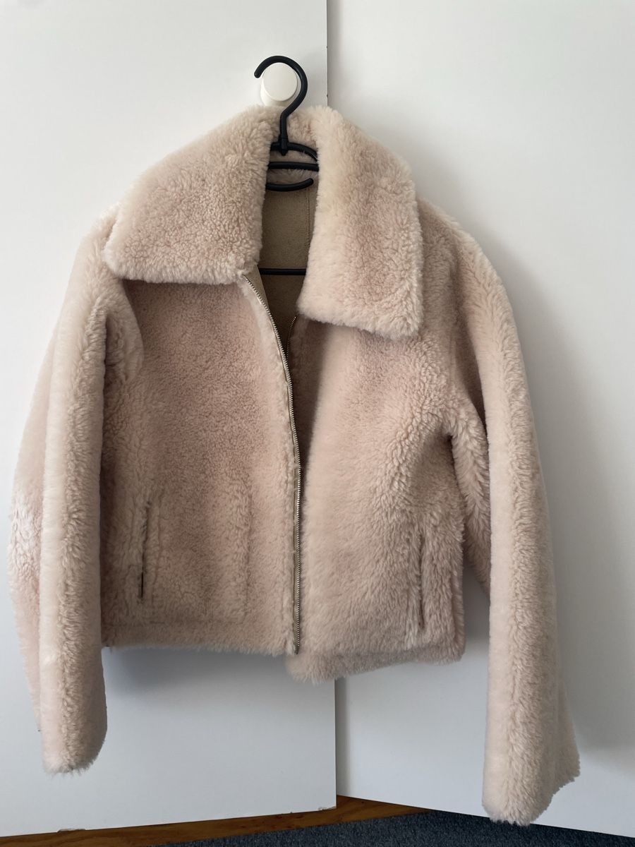 Giacche: Damen Jacke Teddy Lammfell Optik Beige Grösse S – Usato da Boniswil venduto da sin_wh8w