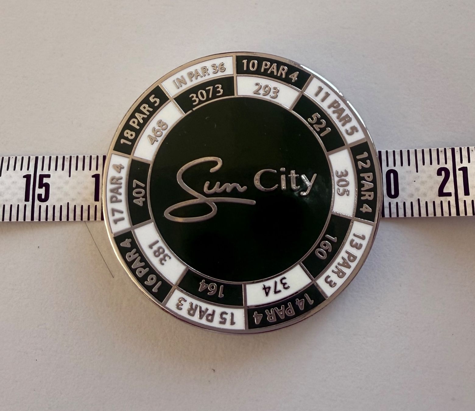 Medaglie: Sun City Golf Marker/ Jetons NEU 4cm – Nuovo (secondo la descrizione) da Zollikon venduto da dorean 2
