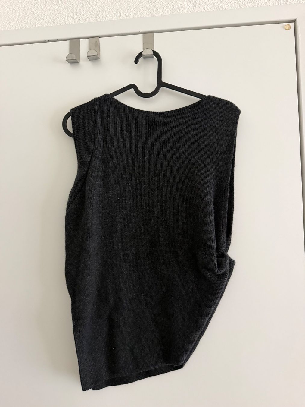 Zara Top: Zara asymmetrische Strickweste Gr. M – Usato da Klingnau venduto da Vdado 1