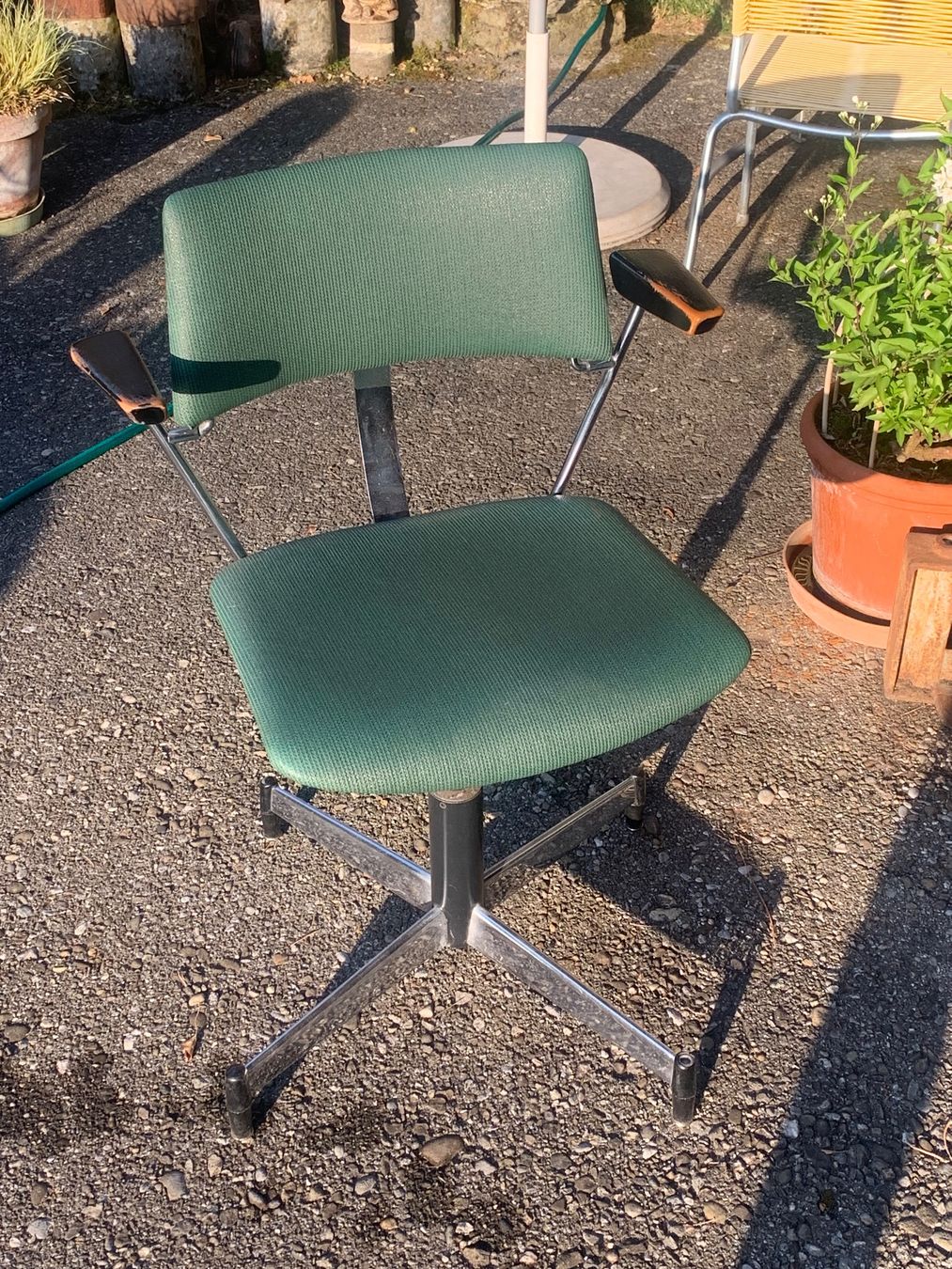 Giroflex Chaises: Alter Bürostuhl Giroflex – D'occasion à Bibern SO par wecafra 7