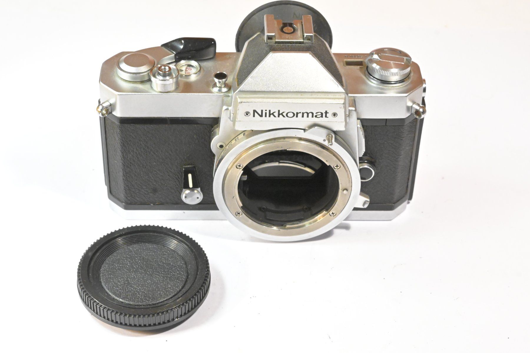 Nikkormat Fotocamera: Nikkormat Spiegelreflexkamera – Usato da Erlinsbach venduto da foto_5018