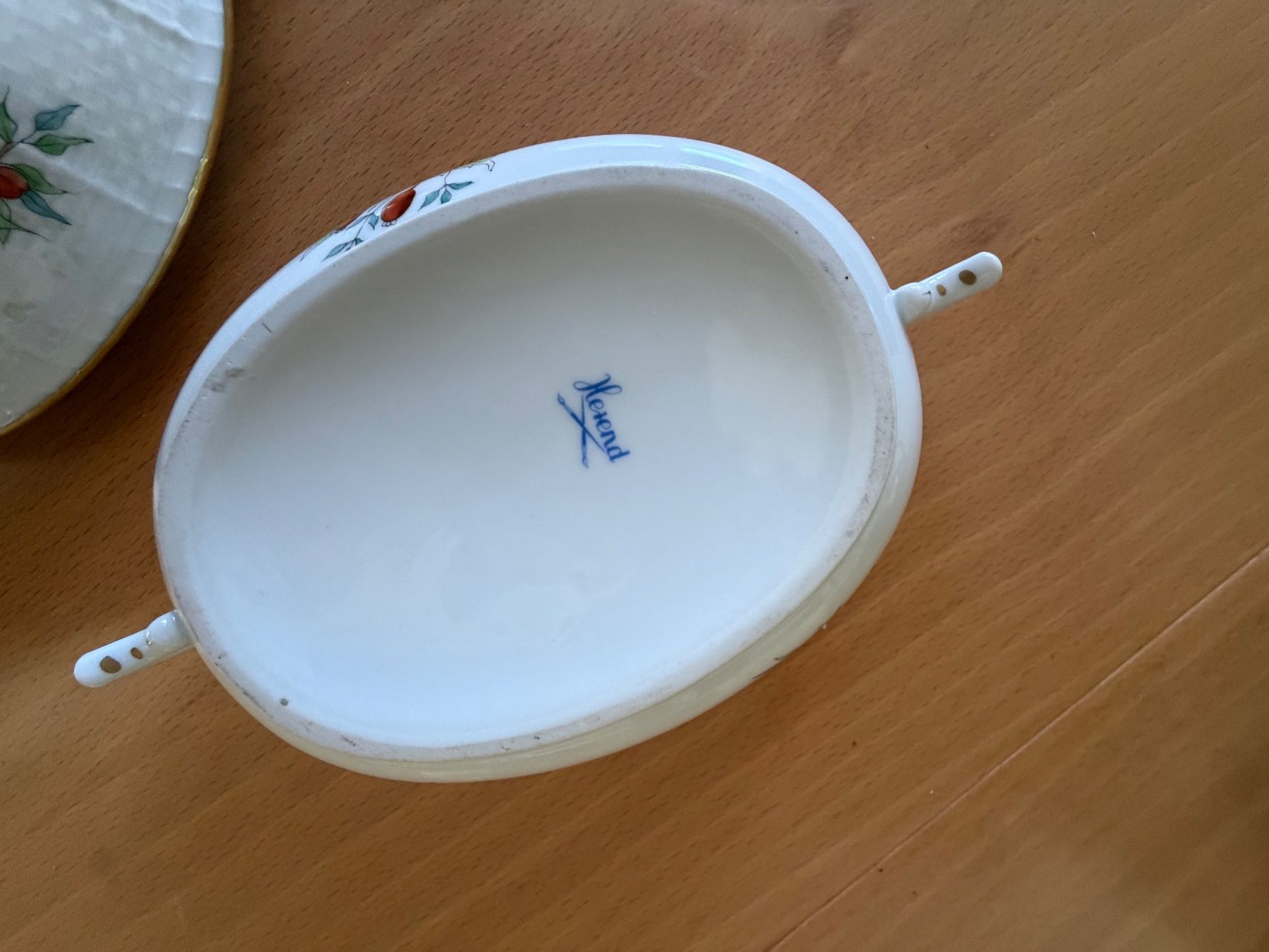Herend Schalen: Herend Deckel Dose mit Rose in der Farbe orange – Gebraucht aus Nussbaumen AG von normajeanbaker 4