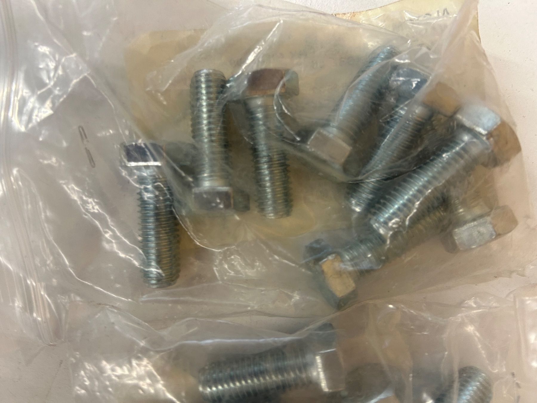 Alle Werkzeuge: Neu 35x Schrauben neu M12 x 35 – Neu und originalverpackt aus Schupfart von philippb06 2