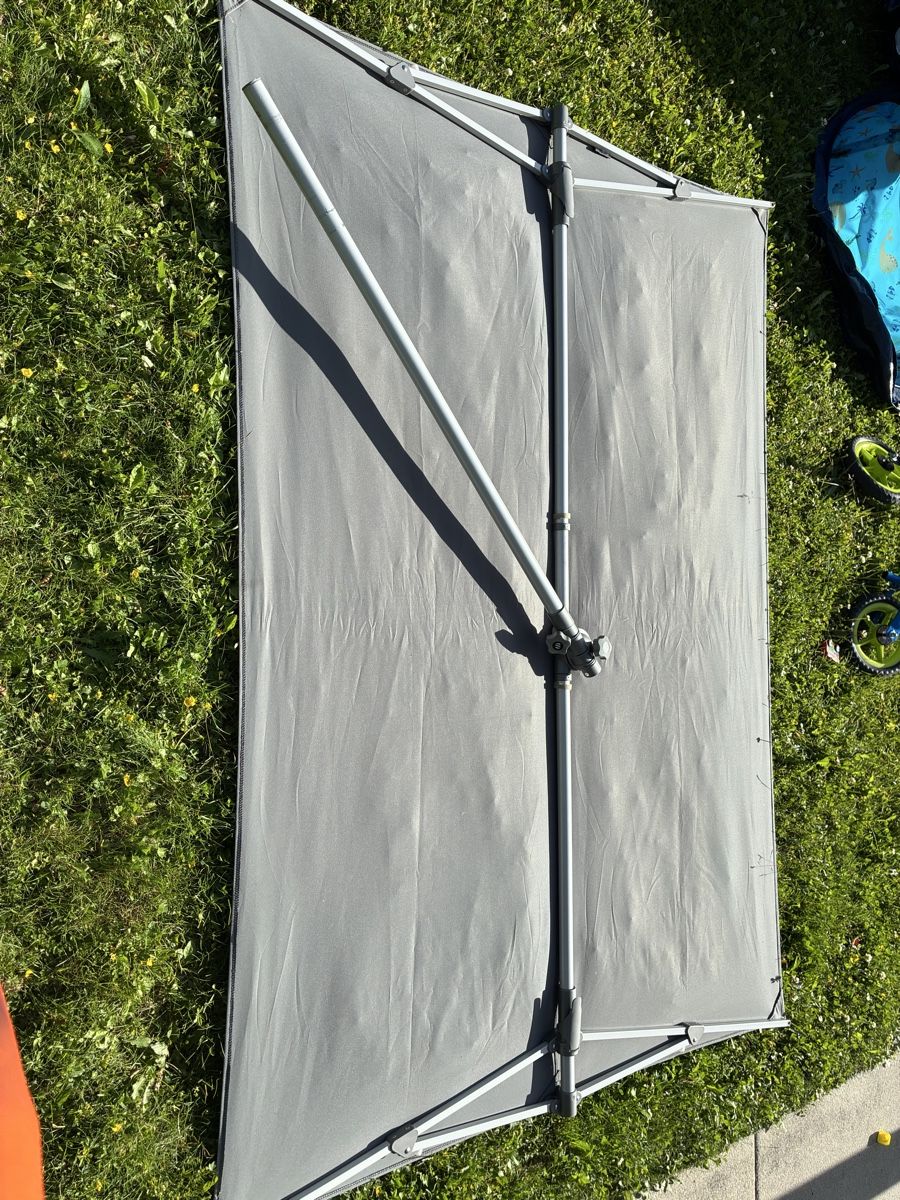 Glatz Ombrelloni: Sonnenschirm Suncomfort Flex Roof – Usato da Saland venduto da Francyherrera 1