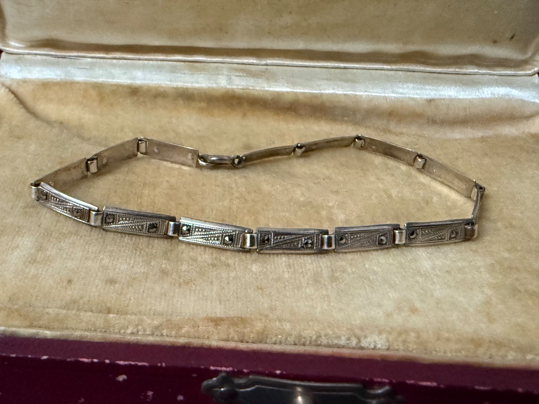 Armbänder & -reifen: Antikes Silber Armband 800 – Gebraucht aus Spiegel b. Bern von Rogger72