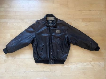 Dunkelbraune Vintage-Bomber-Lederjacke