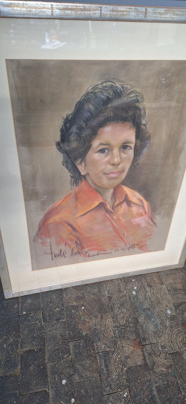 Poster & Bilder: Portrait mit Rahmen 1975 – Gebraucht aus Basel von Meggesflomi 1